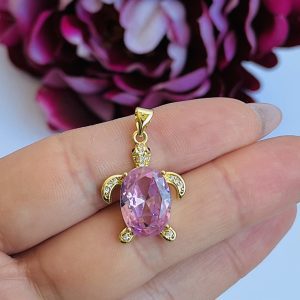 Tortuga cristal rosa