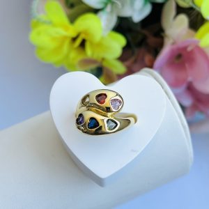anillo corazones de colores